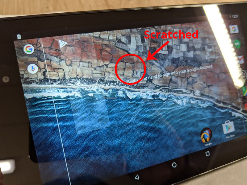 Tablet Google Nexus7 GEN2 (small scratch on screen)